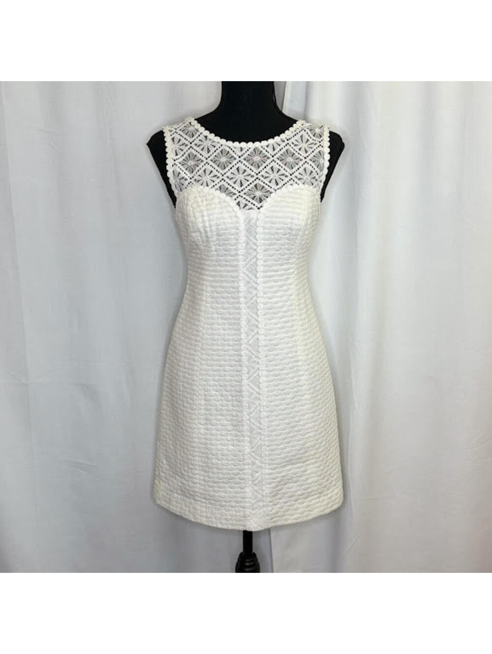 Lilly Pulitzer 2 Sofia Resort White Cocoa Puff Jacquard Lace Yoke Shift Dress